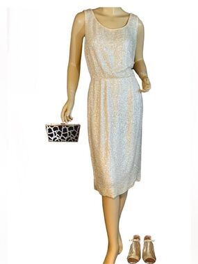 VINTAGE 1960'S CREAM SILK COCKTAIL DRESS WITH SEQUINS (APPX S/M)